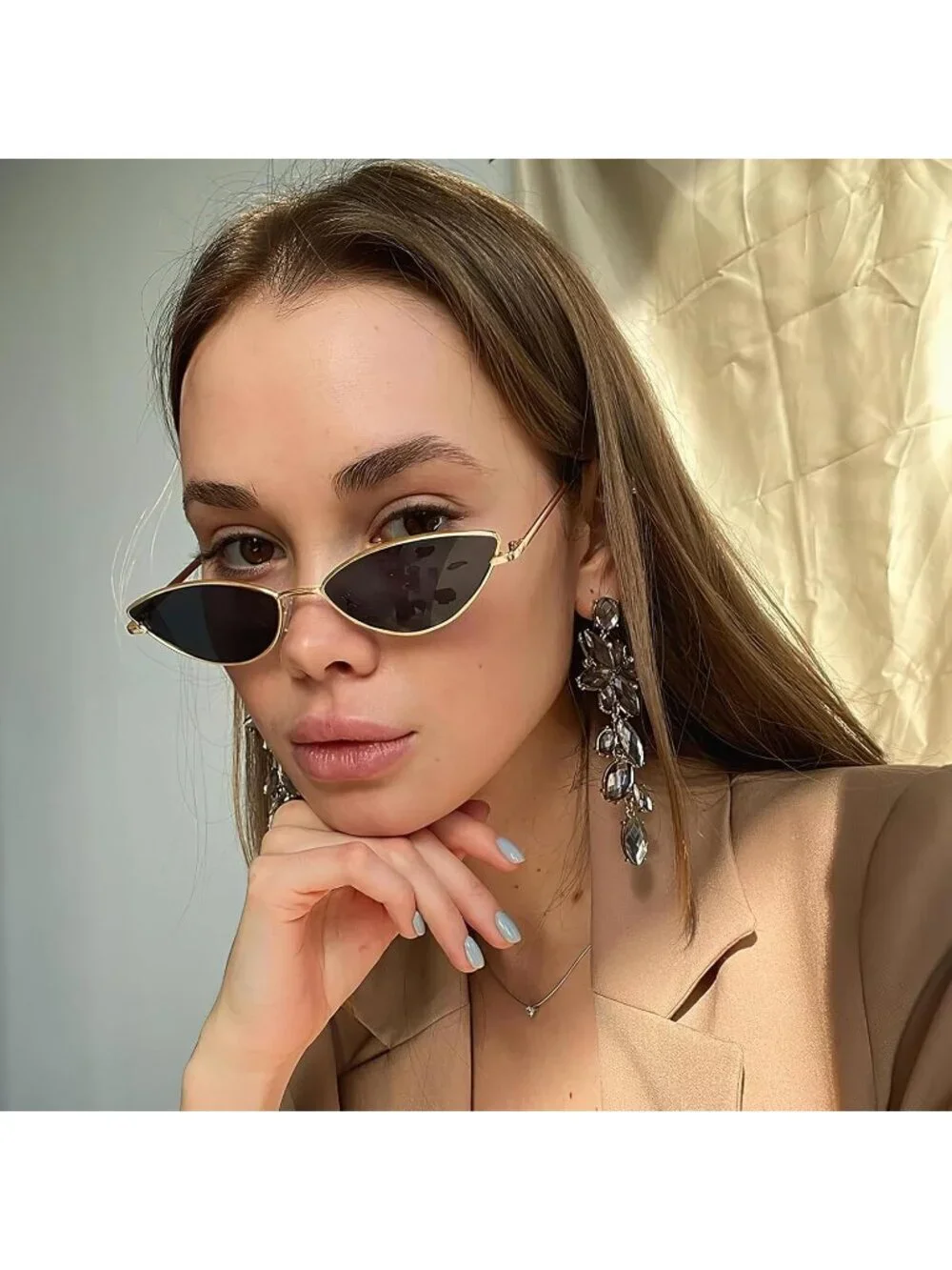 Women's Cat Eye Cute Sunglasses Triangle Vintage Trendy Cool Sun Glasses Black